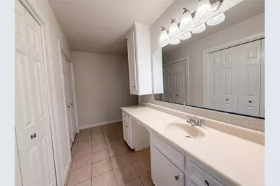 1001 Windy Drive, Brenham, TX 77833 - Photo 15