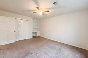 1001 Windy Dr, Brenham, TX 77833 - Photo 13