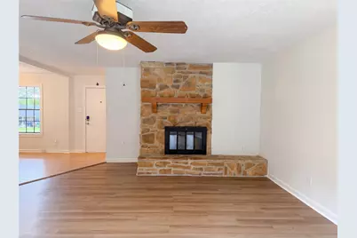 1001 Windy Drive, Brenham, TX 77833 - Photo 3