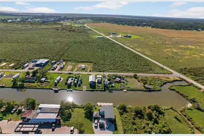 83 County Road 299, Bay City, TX 77414 - Photo 27