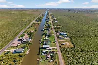 83 County Road 299, Bay City, TX 77414 - Photo 25