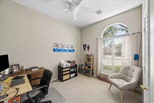 608 Brad Ct, Webster, TX 77598 - Photo 7