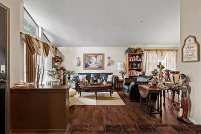 15226 Loma Paseo Drive, Houston, TX 77083 - Photo 5