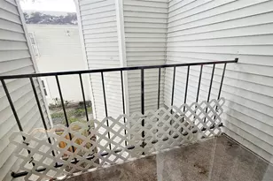 9809 Richmond Ave, Houston, TX 77042 - Photo 13