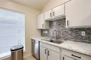 9809 Richmond Ave, Houston, TX 77042 - Photo 11