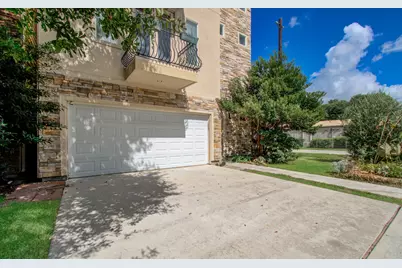 2609 Detering Street, Houston, TX 77007 - Photo 3