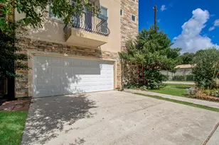 2609 Detering St, Houston, TX 77007 - Photo 3