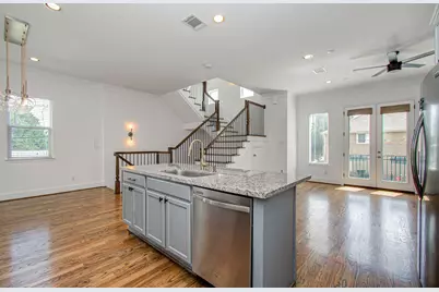 2609 Detering Street, Houston, TX 77007 - Photo 19