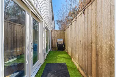 2612 Yupon Street, Houston, TX 77006 - Photo 7