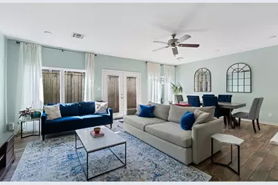 2612 Yupon Street, Houston, TX 77006 - Photo 5