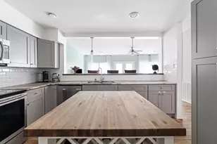 2612 Yupon St, Houston, TX 77006 - Photo 13