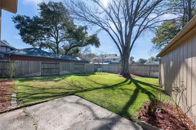 2542 Hodges Bend, Sugar Land, TX 77479 - Photo 33