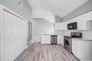 17419 Lobo Trail, Houston, TX 77084 - Photo 9