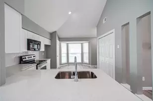 17419 Lobo Trail, Houston, TX 77084 - Photo 7