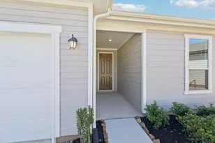 4801 Seven Oaks Ln, Conroe, TX 77304 - Photo 3