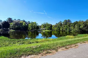 520 Lakeshore Dr, Cleveland, TX 77327 - Photo 7