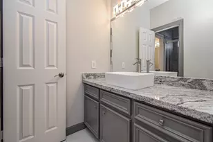 13514 Broadmeadow Ln, Houston, TX 77077 - Photo 37