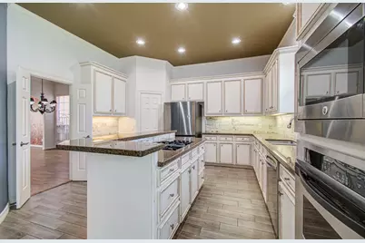 13514 Broadmeadow Lane, Houston, TX 77077 - Photo 15