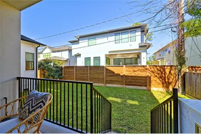 4602 Mimosa Drive, Bellaire, TX 77401 - Photo 13