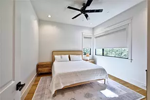 4602 Mimosa Dr, Bellaire, TX 77401 - Photo 39