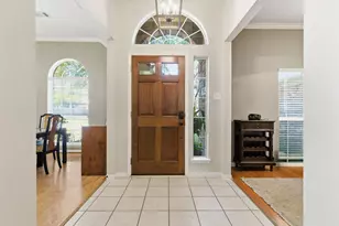 2202 Stoneycreek Park Ct, Conroe, TX 77385 - Photo 7