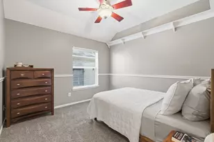 2202 Stoneycreek Park Ct, Conroe, TX 77385 - Photo 29