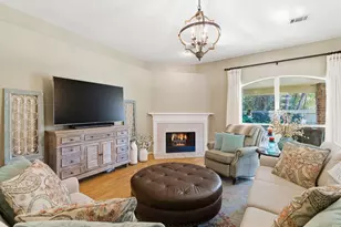 2202 Stoneycreek Park Ct, Conroe, TX 77385 - Photo 13