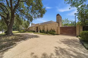 10103 Briar Forest Dr, Houston, TX 77042 - Photo 37