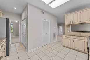 1602 Seminole St, Deer Park, TX 77536 - Photo 11