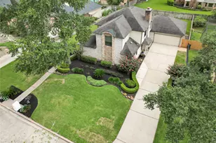 7526 17th Green Dr, Humble, TX 77346 - Photo 5