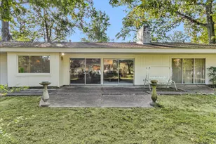 6 Winged Foot Dr, Conroe, TX 77304 - Photo 37