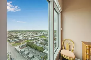 500 Seawall Blvd, Galveston, TX 77550 - Photo 9
