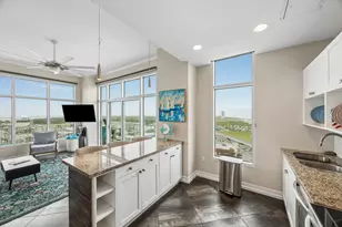 500 Seawall Blvd, Galveston, TX 77550 - Photo 9