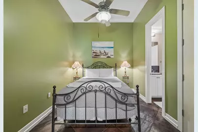 500 Seawall Boulevard #1306, Galveston, TX 77550 - Photo 11