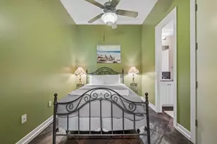 500 Seawall Blvd, Galveston, TX 77550 - Photo 11