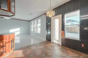 9407 Demsey Mill Dr, Sugar Land, TX 77498 - Photo 11