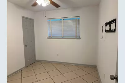 2518 Meandering Trail, Houston, TX 77339 - Photo 9