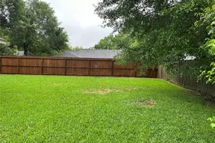 2518 Meandering Trail, Houston, TX 77339 - Photo 5