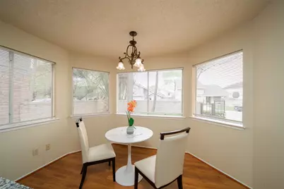 10619 Chapel Hill Drive, Houston, TX 77099 - Photo 11