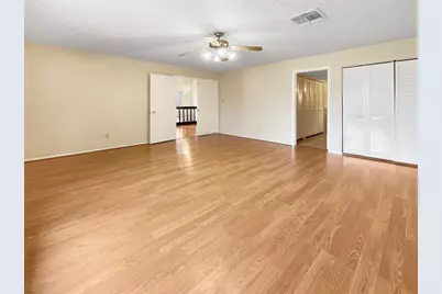 10619 Chapel Hill Drive, Houston, TX 77099 - Photo 7