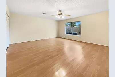 10619 Chapel Hill Drive, Houston, TX 77099 - Photo 11
