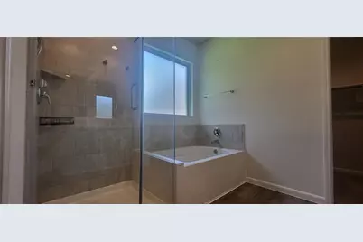 8506 Rialto Canal Loop, Houston, TX 77044 - Photo 17