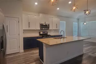 8506 Rialto Canal Loop, Houston, TX 77044 - Photo 5