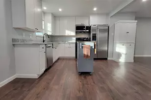 4733 Jefferson St, Houston, TX 77023 - Photo 9