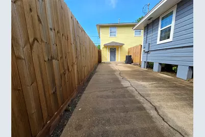 4733 Jefferson Street, Houston, TX 77023 - Photo 3