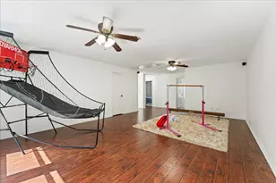 1726 Summergate Dr, Conroe, TX 77304 - Photo 21