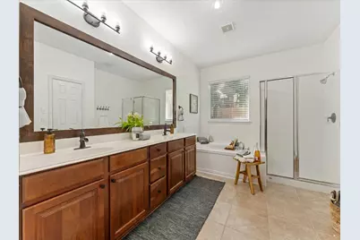 1726 Summergate Drive, Conroe, TX 77304 - Photo 17