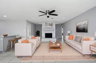 12811 Club Ln, Houston, TX 77099 - Photo 7