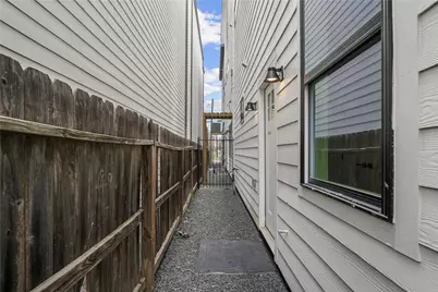 327 N Nagle Street, Houston, TX 77003 - Photo 47