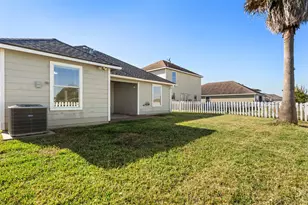5061 Hauna Ln, Dickinson, TX 77539 - Photo 23